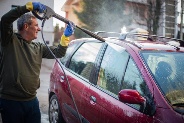 Best Concrete Pressure Washing  in Chapman, KS